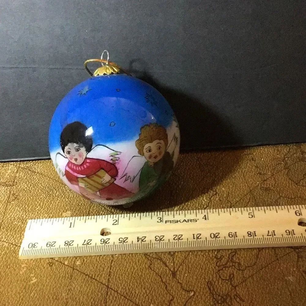 Ornament vintage hand painted little angel choir